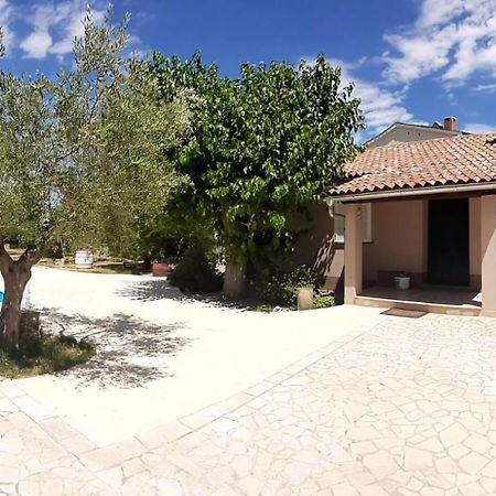 Jadreški Ferienhaus Aqua Mit Pool מראה חיצוני תמונה