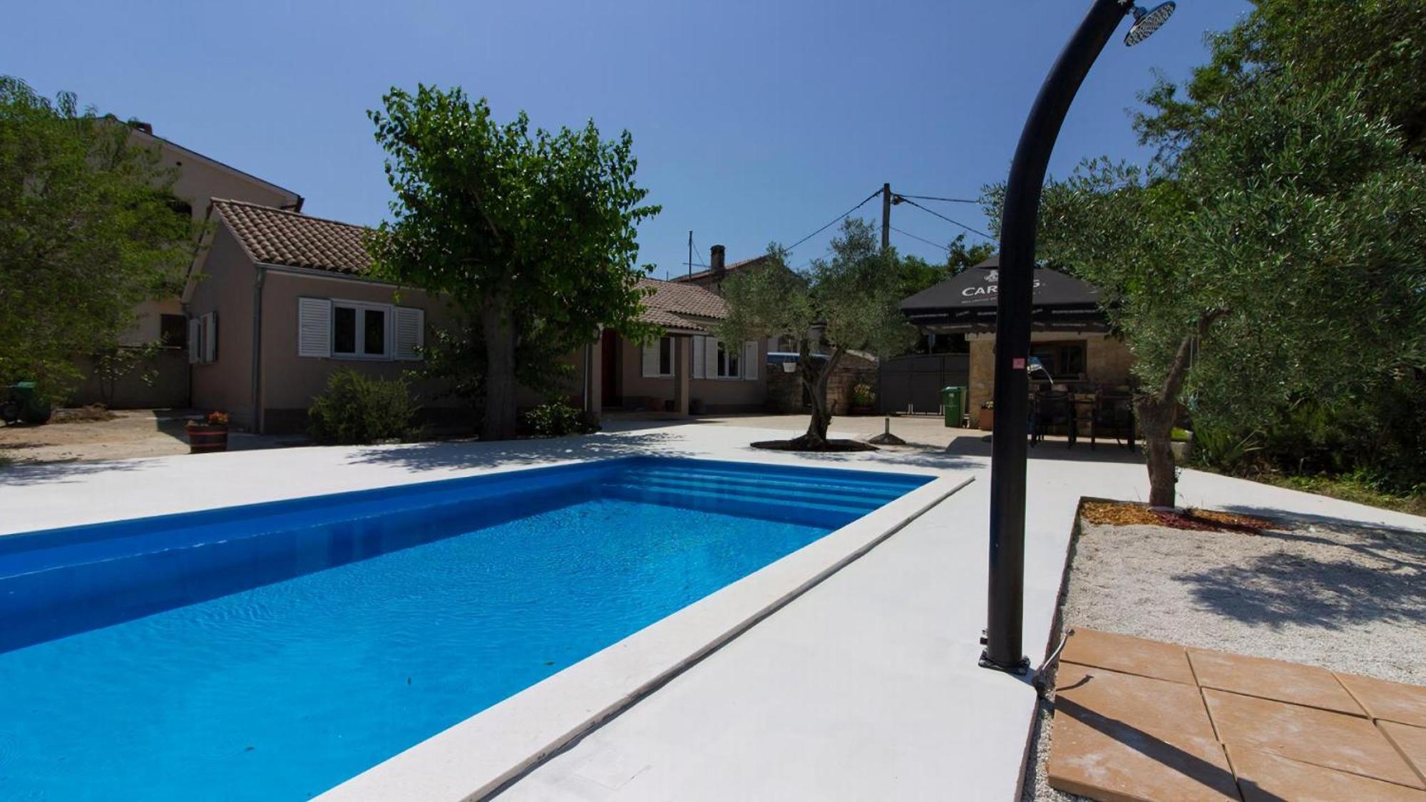 Jadreški Ferienhaus Aqua Mit Pool מראה חיצוני תמונה