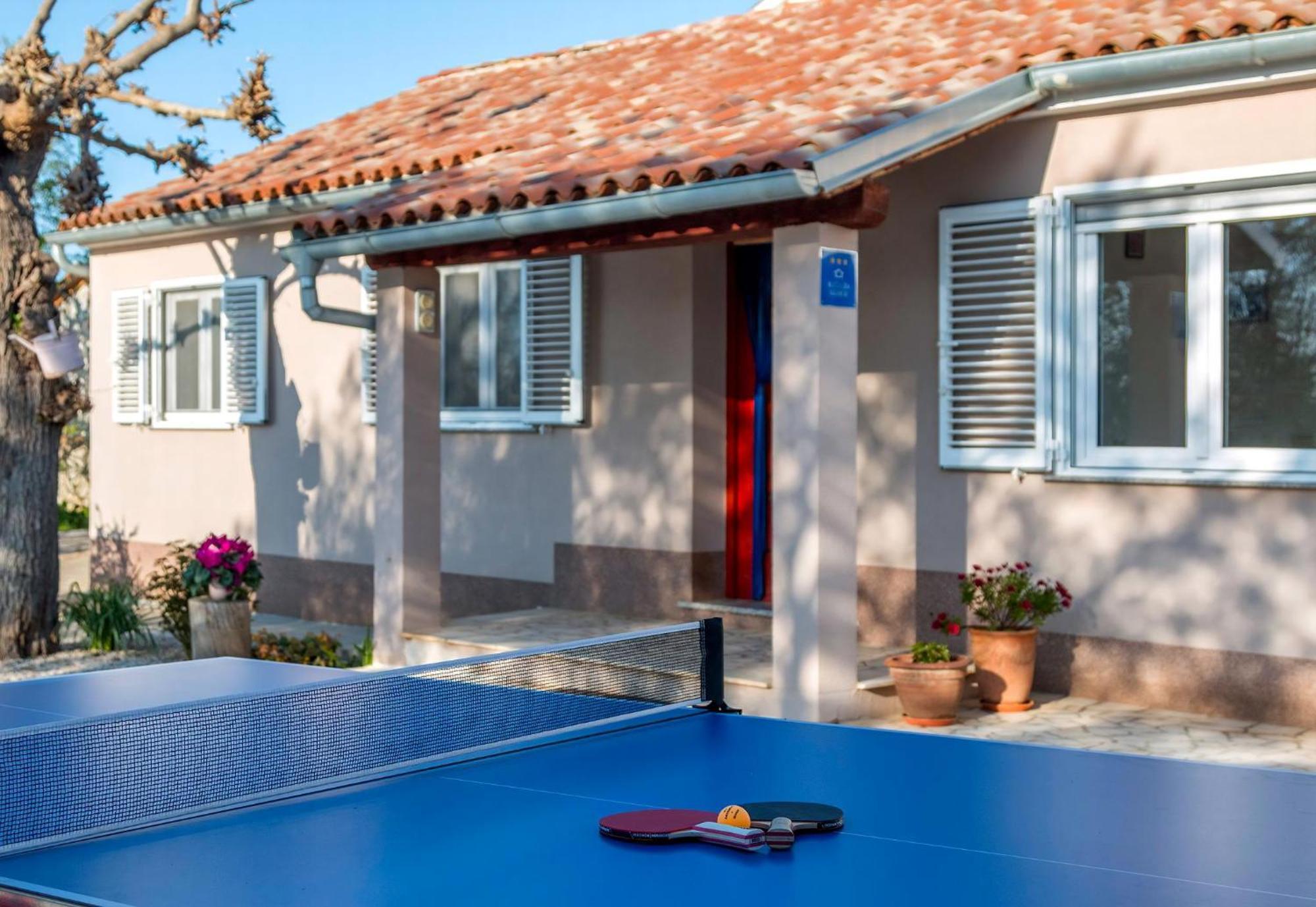 Jadreški Ferienhaus Aqua Mit Pool מראה חיצוני תמונה